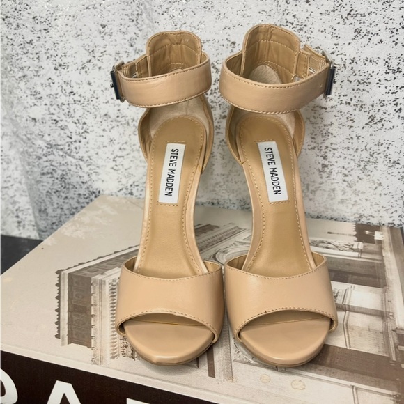 Steve Madden Shoes - Steve Madden‎ Mogull Natllea Heels